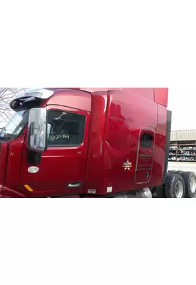 PETERBILT 579 CAB EXTENSION