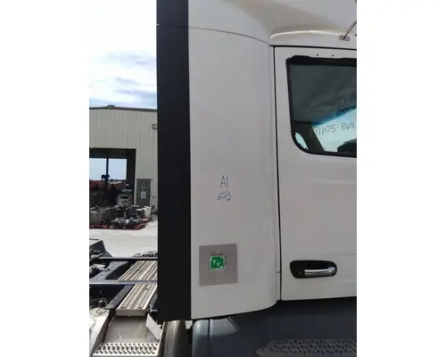 PETERBILT 579 CAB EXTENSION