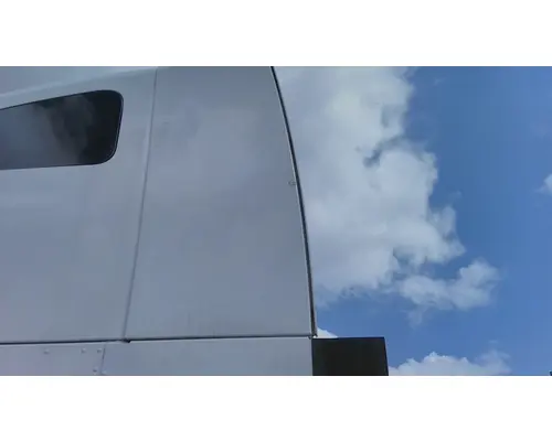 PETERBILT 579 CAB EXTENSION