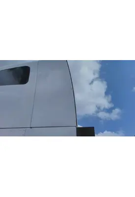 PETERBILT 579 CAB EXTENSION