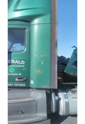 PETERBILT 579 CAB EXTENSION