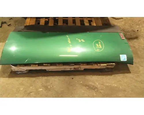 PETERBILT 579 CAB EXTENSION