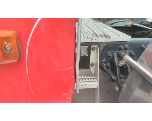 PETERBILT 579 CAB EXTENSION