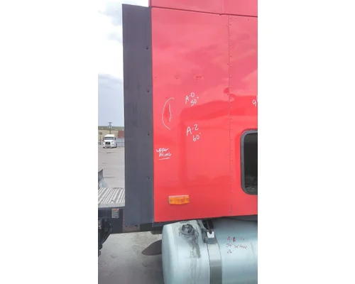 PETERBILT 579 CAB EXTENSION