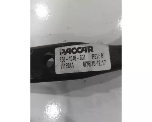 PETERBILT 579 CAB HANDLE