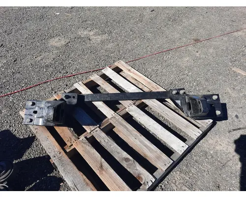 PETERBILT 579 CAB MOUNT,BRACKET