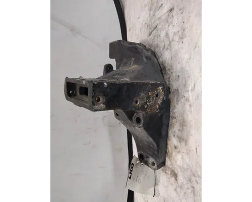 PETERBILT 579 CAB MOUNT,BRACKET