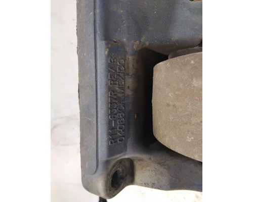 PETERBILT 579 CAB MOUNT,BRACKET