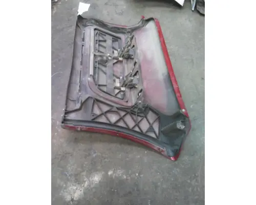 PETERBILT 579 CAB SKIRTSIDE FAIRING