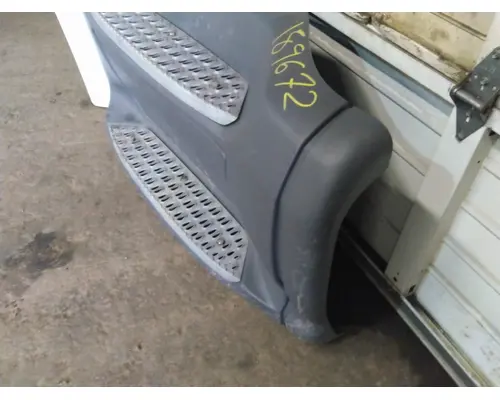 PETERBILT 579 CAB SKIRTSIDE FAIRING