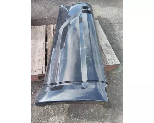 PETERBILT 579 CAB SKIRTSIDE FAIRING