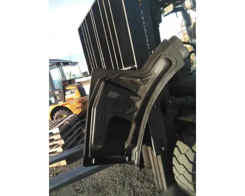 PETERBILT 579 CAB SKIRTSIDE FAIRING
