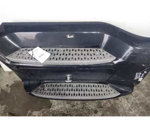 PETERBILT 579 CAB SKIRTSIDE FAIRING