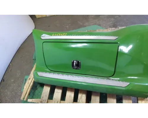 PETERBILT 579 CAB SKIRTSIDE FAIRING