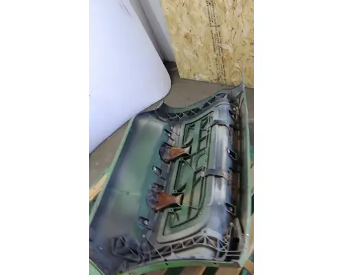 PETERBILT 579 CAB SKIRTSIDE FAIRING