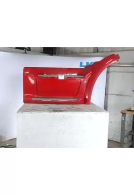 PETERBILT 579 CAB SKIRT/SIDE FAIRING