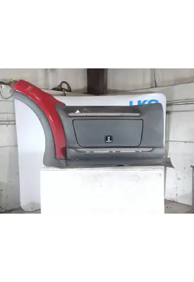 PETERBILT 579 CAB SKIRT/SIDE FAIRING