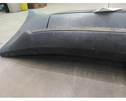 PETERBILT 579 CAB SKIRTSIDE FAIRING