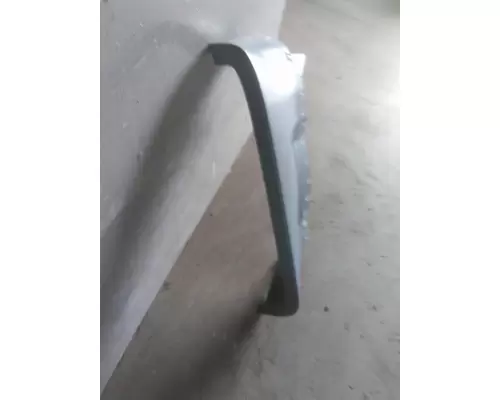 PETERBILT 579 CAB SKIRTSIDE FAIRING