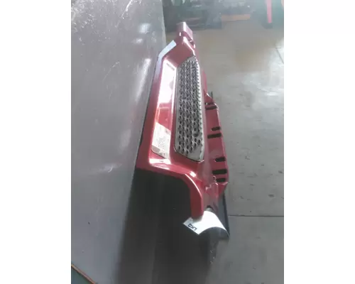 PETERBILT 579 CAB SKIRTSIDE FAIRING