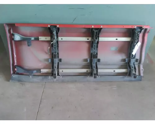 PETERBILT 579 CAB SKIRTSIDE FAIRING