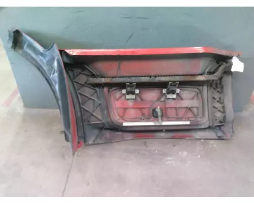PETERBILT 579 CAB SKIRTSIDE FAIRING