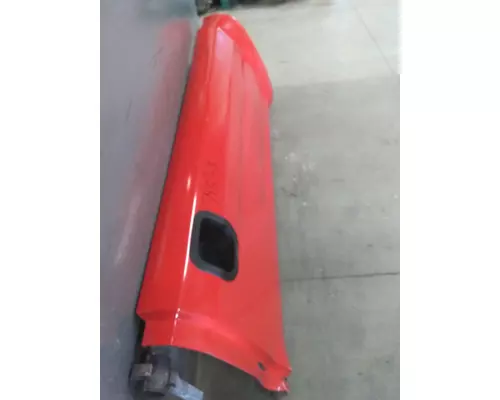 PETERBILT 579 CAB SKIRTSIDE FAIRING