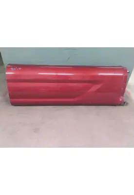 PETERBILT 579 CAB SKIRT/SIDE FAIRING