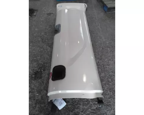 PETERBILT 579 CAB SKIRTSIDE FAIRING