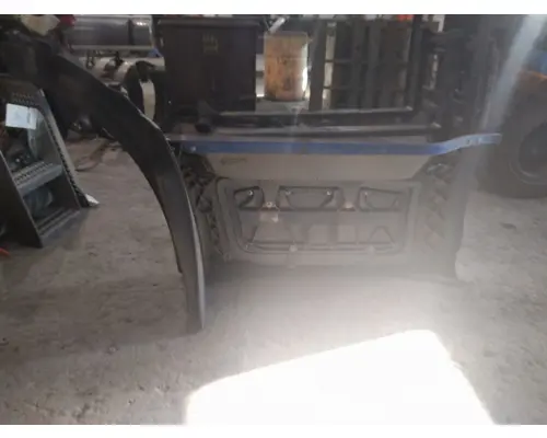 PETERBILT 579 CAB SKIRTSIDE FAIRING