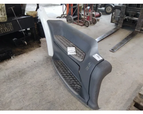 PETERBILT 579 CAB SKIRTSIDE FAIRING