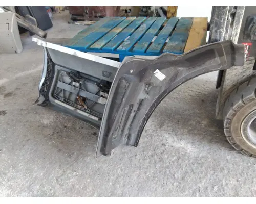 PETERBILT 579 CAB SKIRTSIDE FAIRING