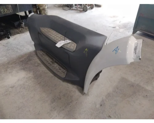 PETERBILT 579 CAB SKIRTSIDE FAIRING