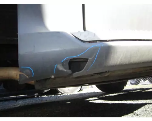 PETERBILT 579 CAB SKIRTSIDE FAIRING