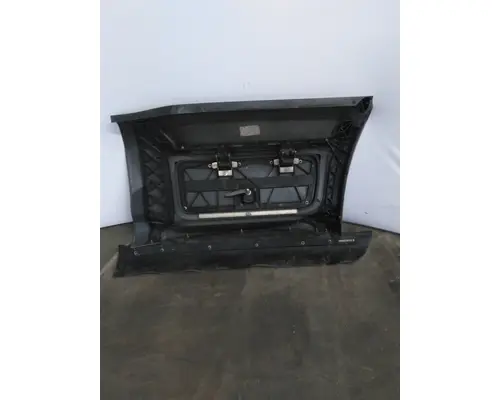 PETERBILT 579 CAB SKIRTSIDE FAIRING