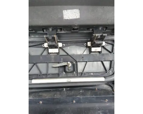 PETERBILT 579 CAB SKIRTSIDE FAIRING