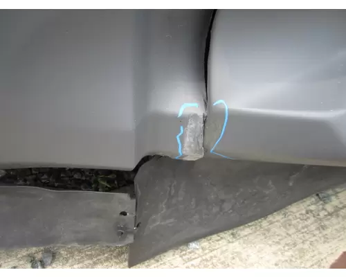 PETERBILT 579 CAB SKIRTSIDE FAIRING