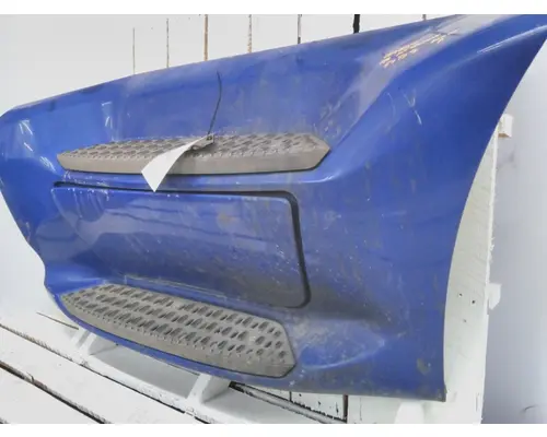 PETERBILT 579 CAB SKIRTSIDE FAIRING