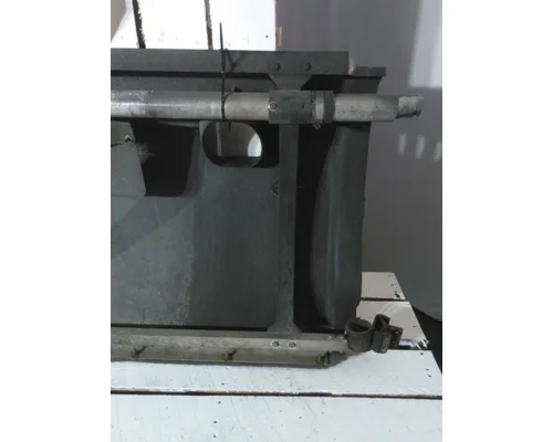 PETERBILT 579 CAB SKIRTSIDE FAIRING