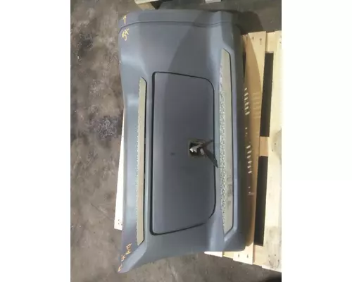 PETERBILT 579 CAB SKIRTSIDE FAIRING