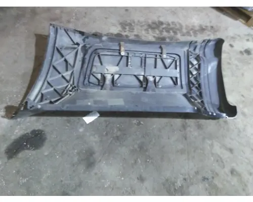 PETERBILT 579 CAB SKIRTSIDE FAIRING