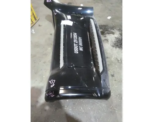 PETERBILT 579 CAB SKIRTSIDE FAIRING