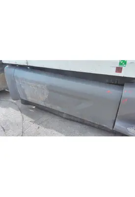 PETERBILT 579 CAB SKIRT/SIDE FAIRING