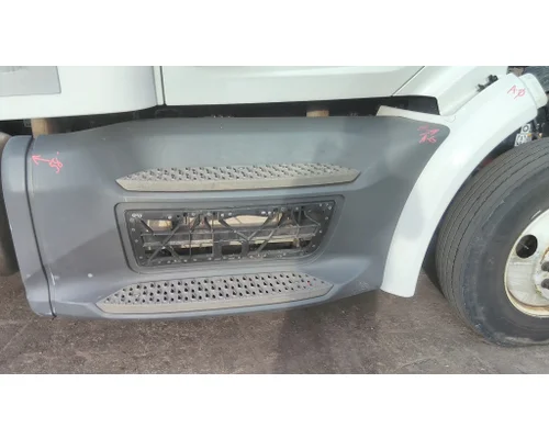 PETERBILT 579 CAB SKIRTSIDE FAIRING