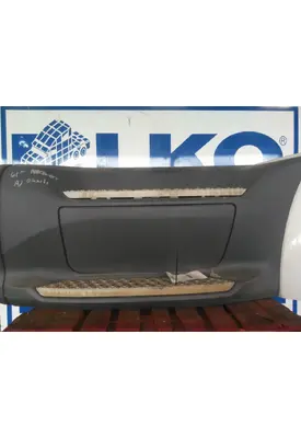 PETERBILT 579 CAB SKIRT/SIDE FAIRING