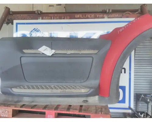 PETERBILT 579 CAB SKIRTSIDE FAIRING