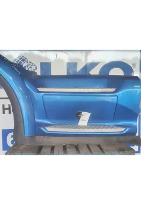 PETERBILT 579 CAB SKIRT/SIDE FAIRING