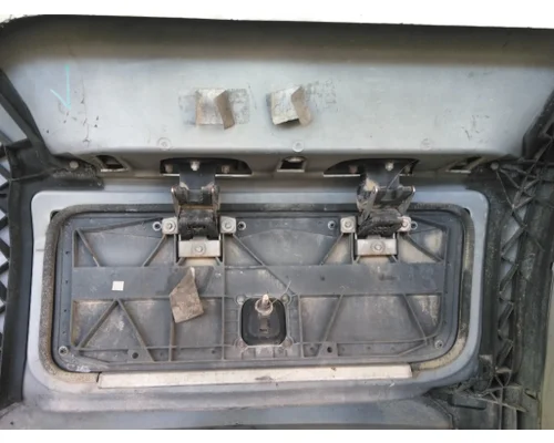 PETERBILT 579 CAB SKIRTSIDE FAIRING