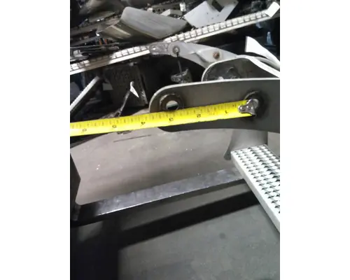 PETERBILT 579 CAB STEP