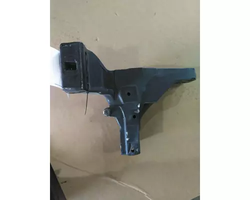 PETERBILT 579 CAB SUPPORT